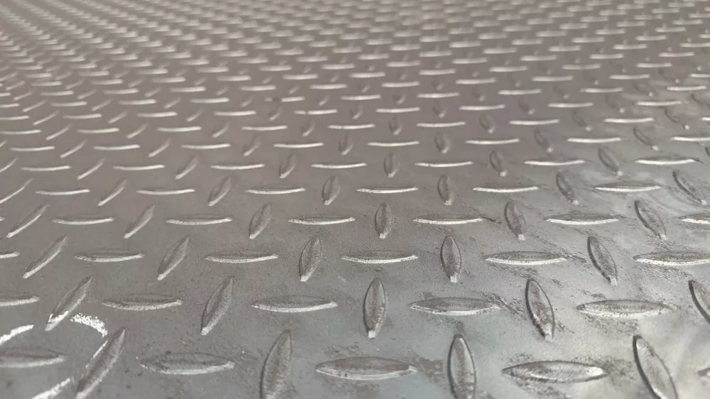 Galvanized Floor Diamond Plate